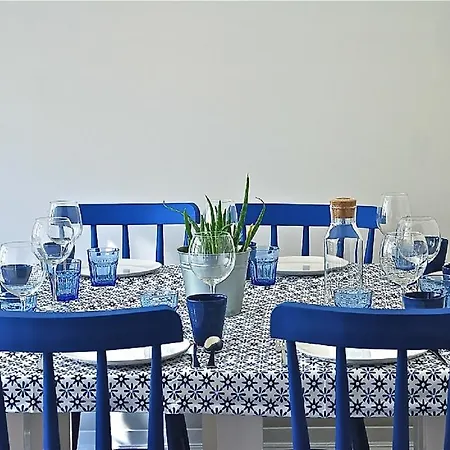 Apartman Family In The Center Of